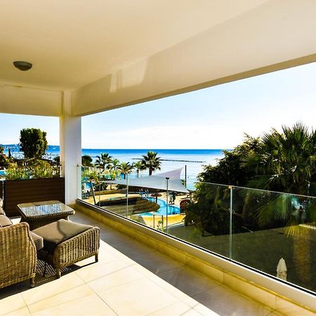 Pegasus Beach Front Apartman Limassol Kültér fotó